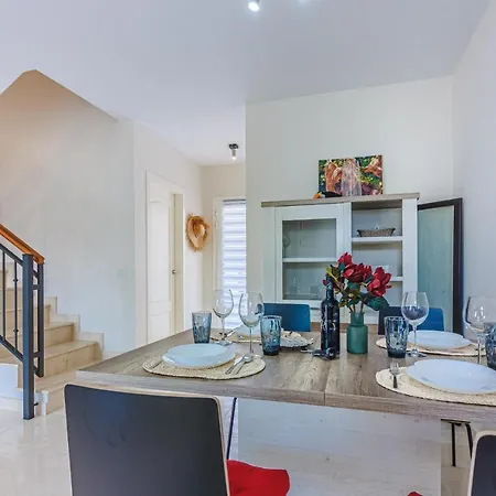 Beachfront Townhouse Palm-mar