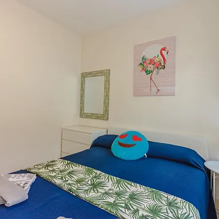 Beachfront Townhouse Palm-mar Apartment